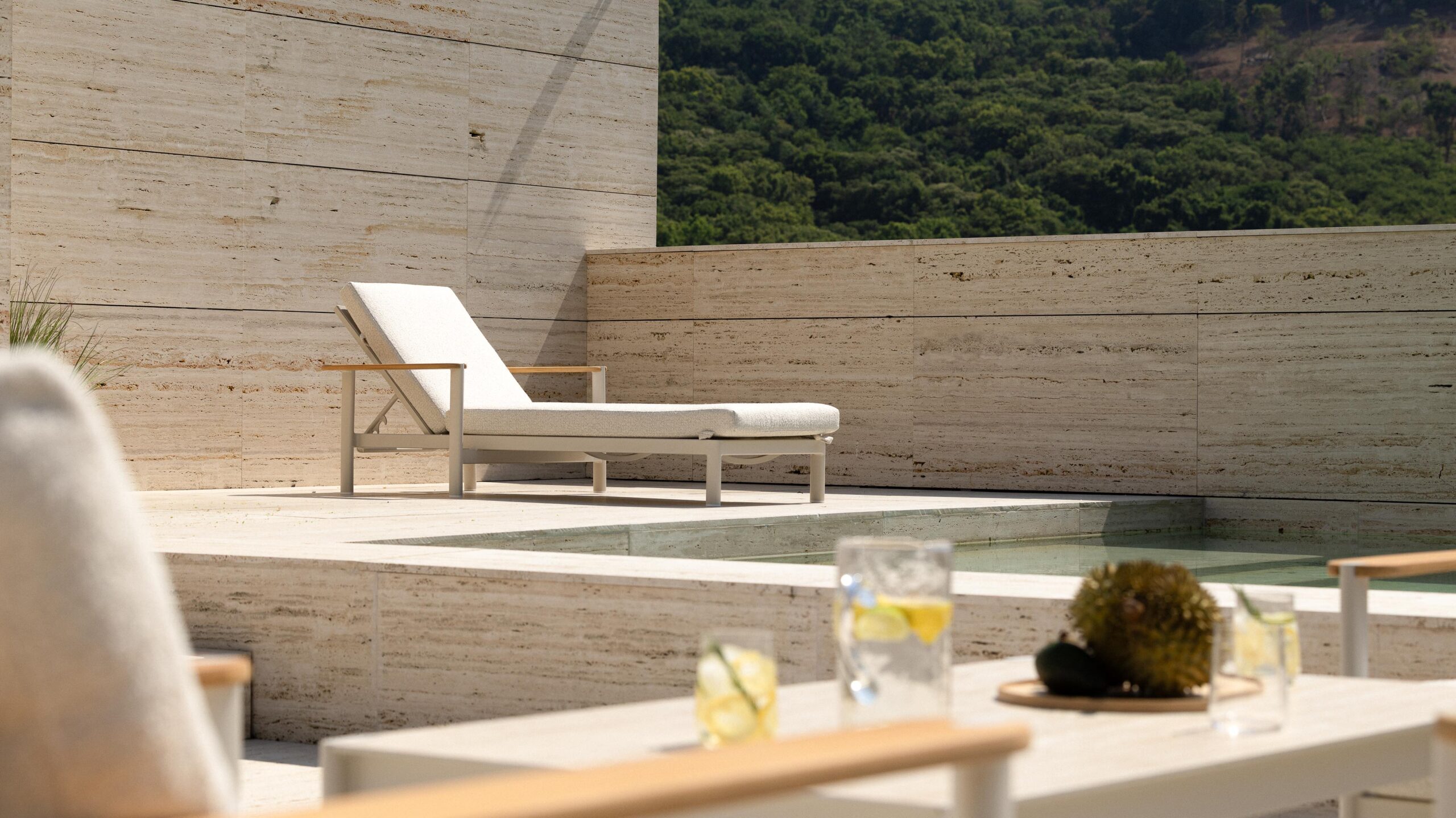 Wing Lounger Rollliege